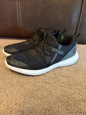 FootJoy FJ Flex Spike-less Golf Shoes Men’s Size 9M Model 95728